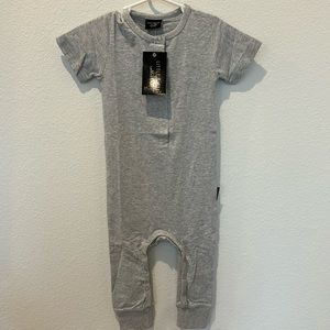 Little Bipsy Set of 2 button rompers
